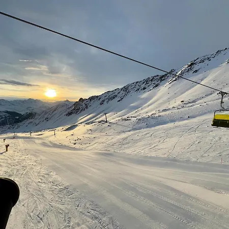 Apartment Charmantes Mit Super Aussicht In Berge! *